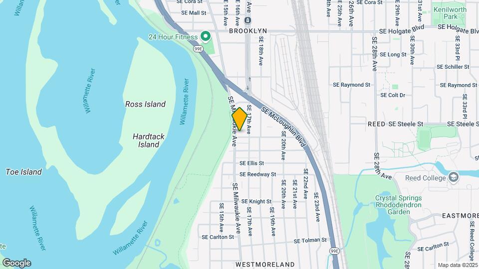 Milwaukie Avenue Apartments Map and Location Details