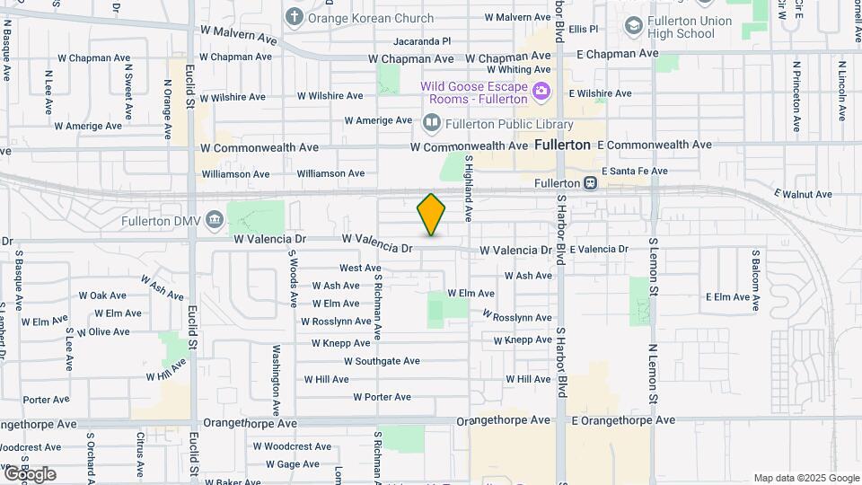 401-407 W Valencia Dr Map and Location Details