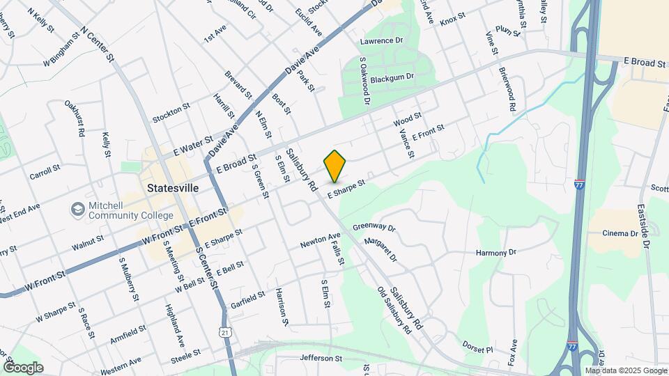 525 E Sharpe St Map and Location Details