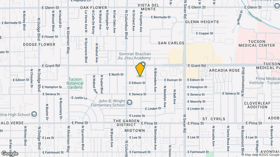 2234 N Catalina Ave Map and Location Details