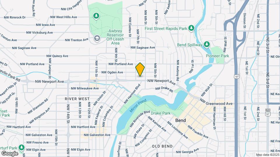 636 NW Newport Ave Map and Location Details