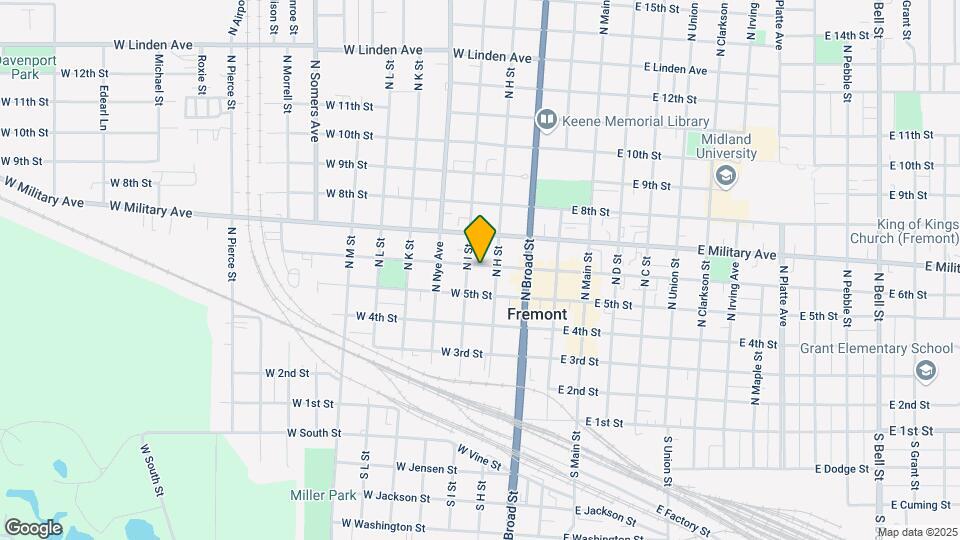 335 W 6th St Map and Location Details
