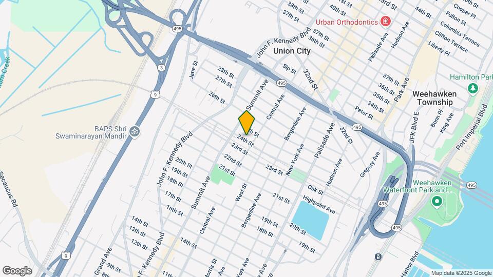 712 24th St Map and Location Details