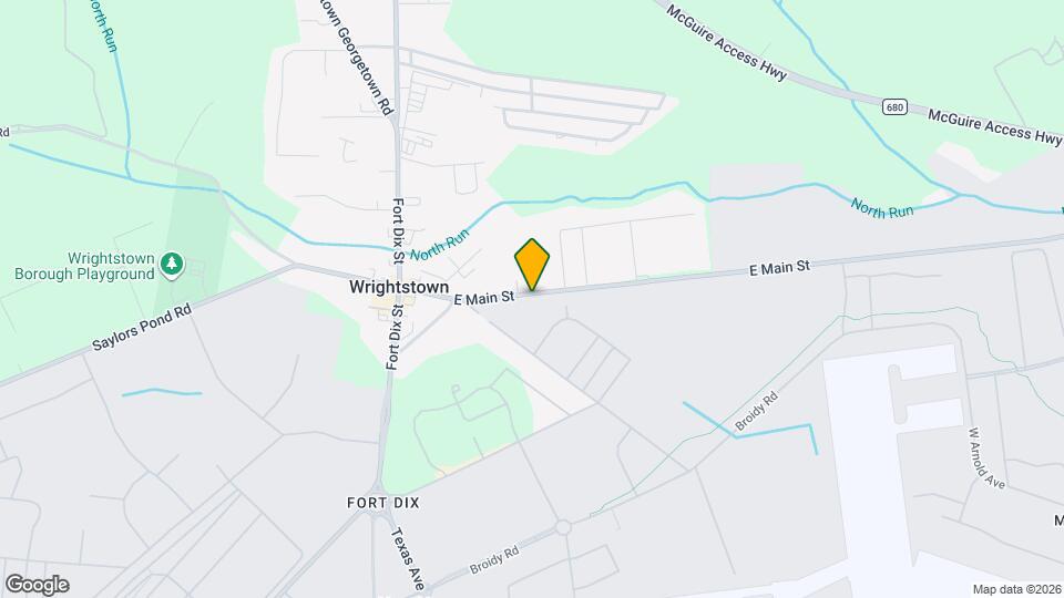 124 E Main St Map and Location Details