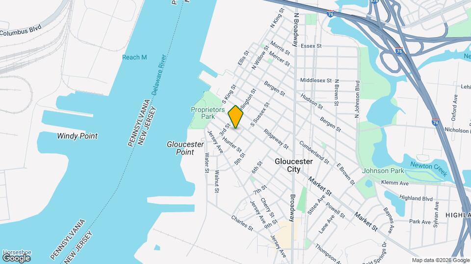 328 Powell St Map and Location Details