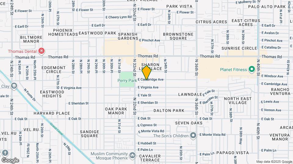 3235 E Cambridge Ave Map and Location Details