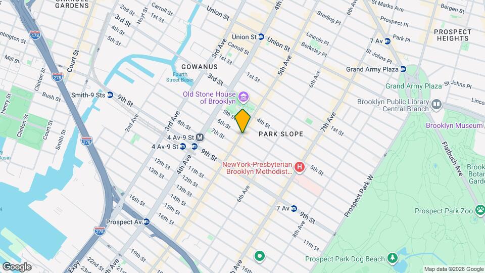 390 Fifth Avenue Mapa y Detalles de la Ubicación