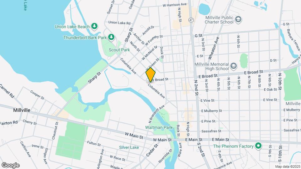 563 Columbia Ave Map and Location Details