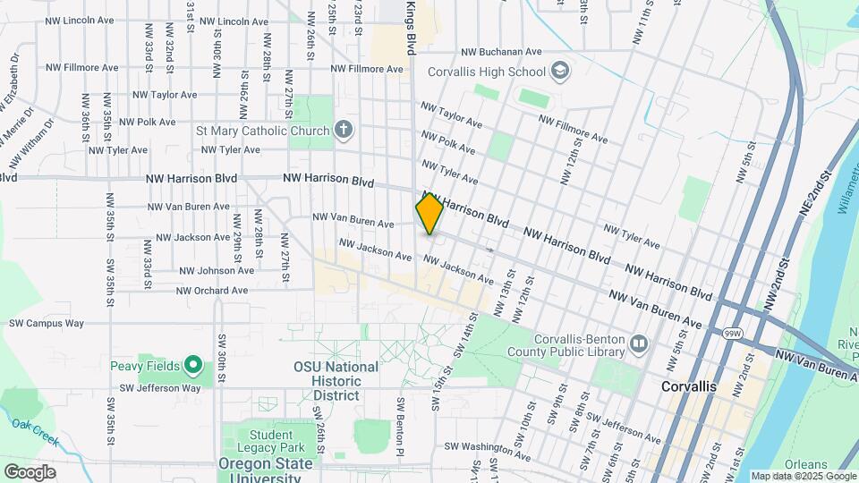 230 NW 17th St Map and Location Details