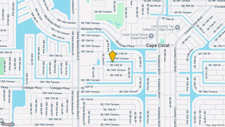 303 SE 14th St Map and Location Details