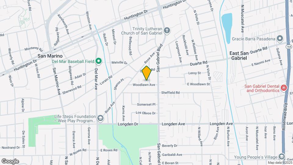 2935 Woodlawn Ave Map and Location Details