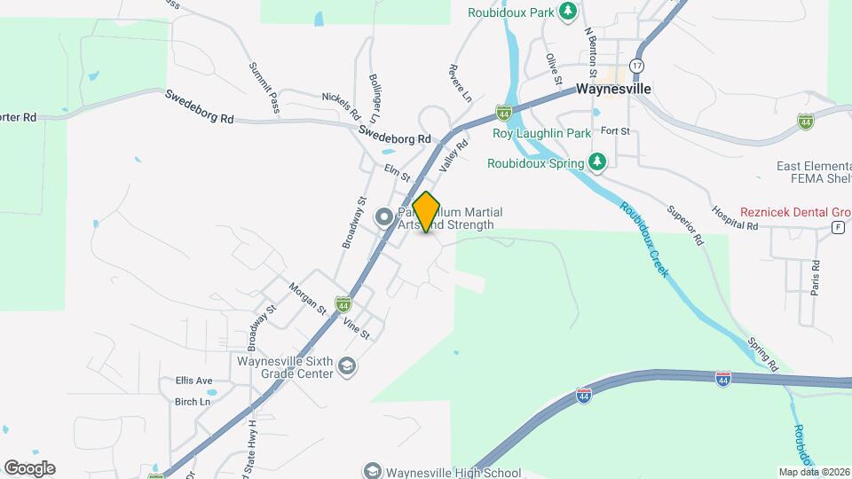 204 Dyer Dr Map and Location Details