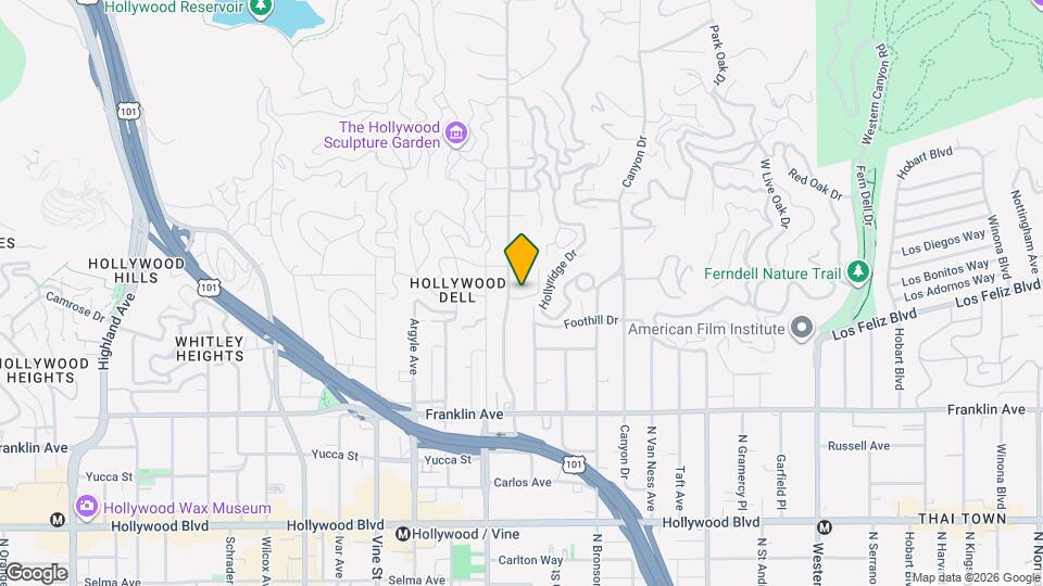 2120 Beachwood Dr Map and Location Details