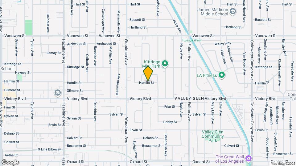 13540 Hamlin St Map and Location Details
