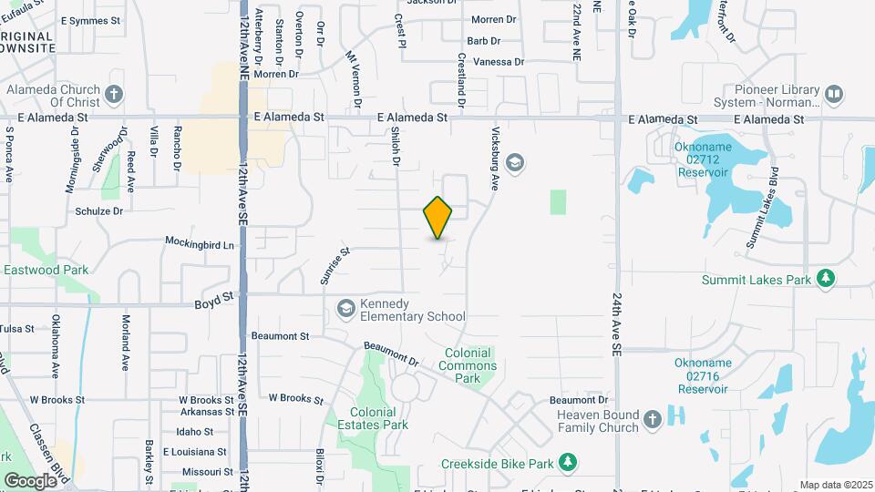 308 Vicksburg Cir, Unit UnitA Map and Location Details