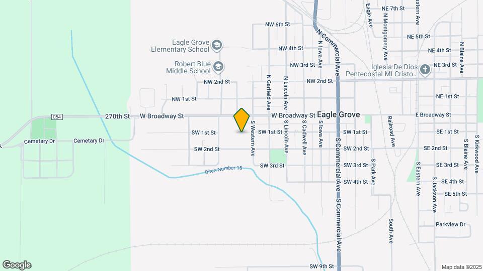 902 SW 1st St Map and Location Details