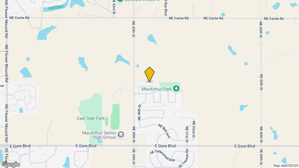 4526 NE Highlander Cir Map and Location Details
