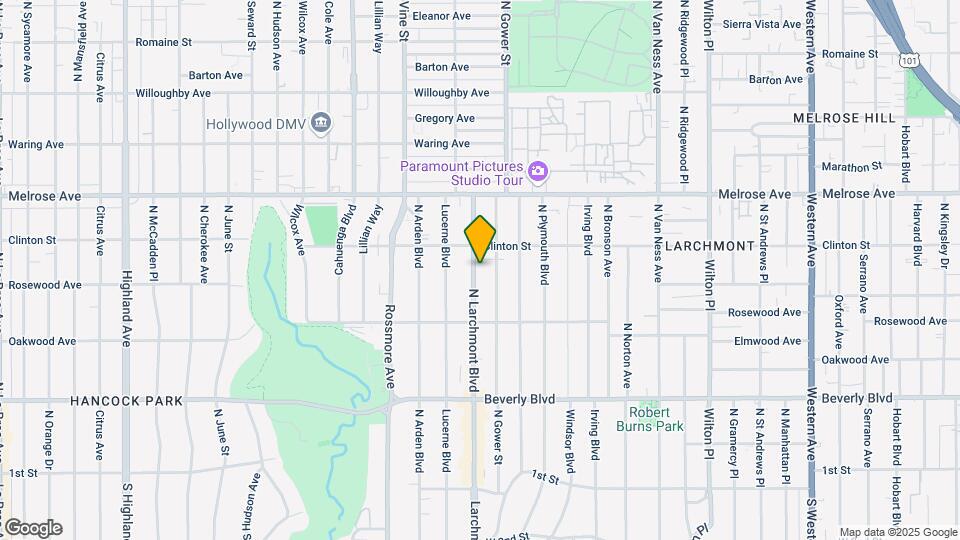 562-564 N Larchmont Blvd Map and Location Details