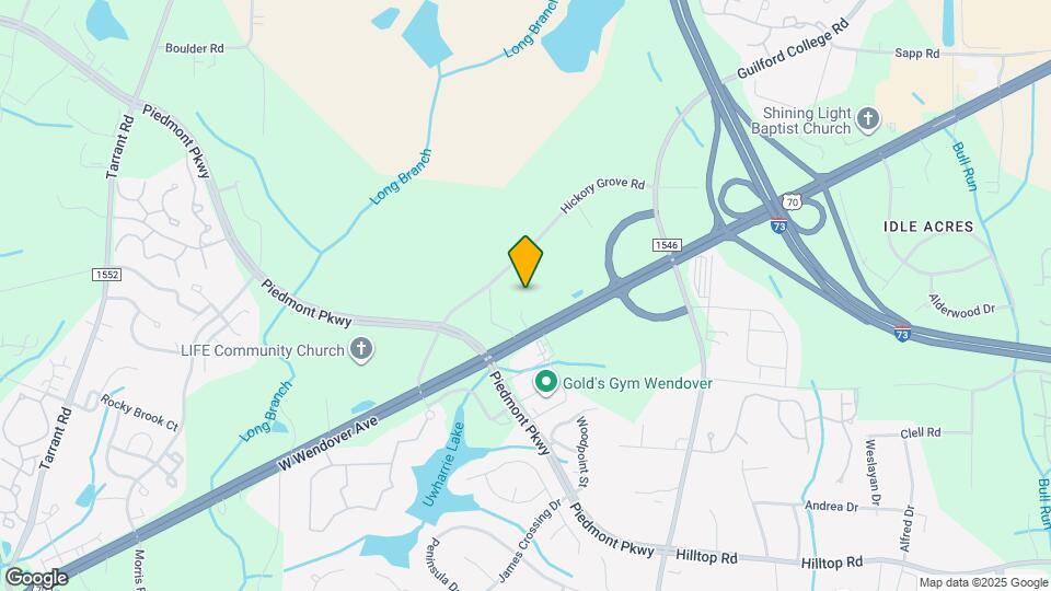 Crowne at Hickory Grove Map and Location Details