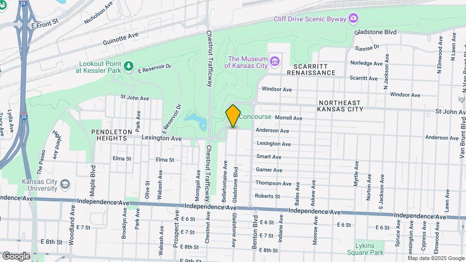 300 Gladstone Blvd Map and Location Details