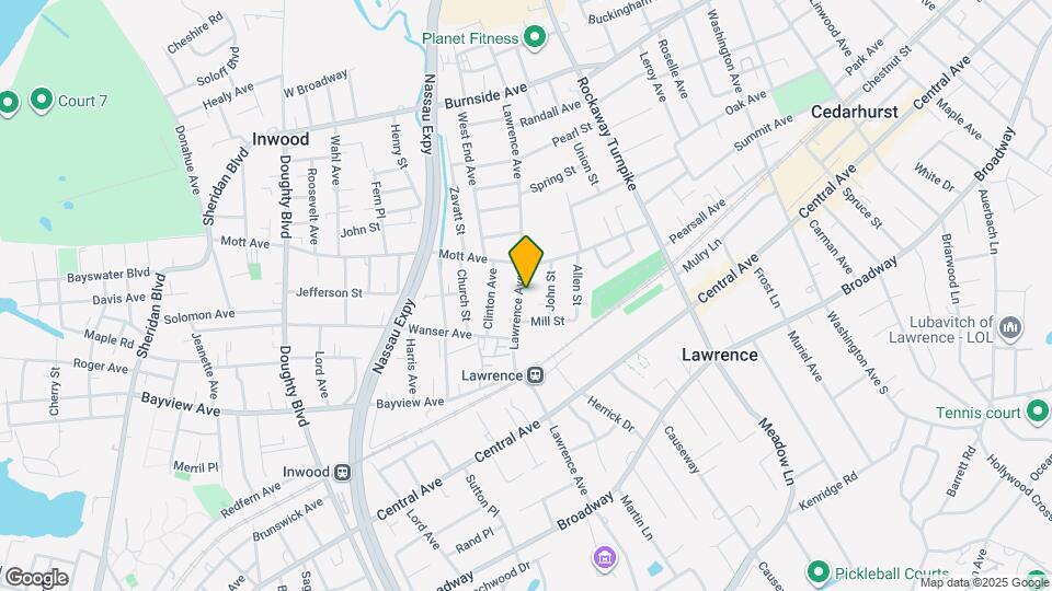 248 Lawrence Ave Map and Location Details