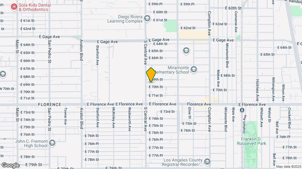 1121 E 70th St Mapa y Detalles de la Ubicación