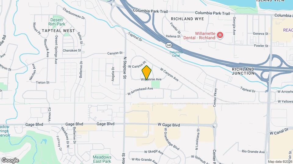 8813 W Bonnie Ave Map and Location Details