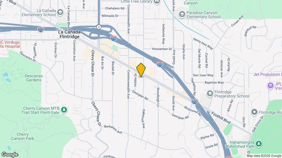 4457 Oakwood Ave Map and Location Details