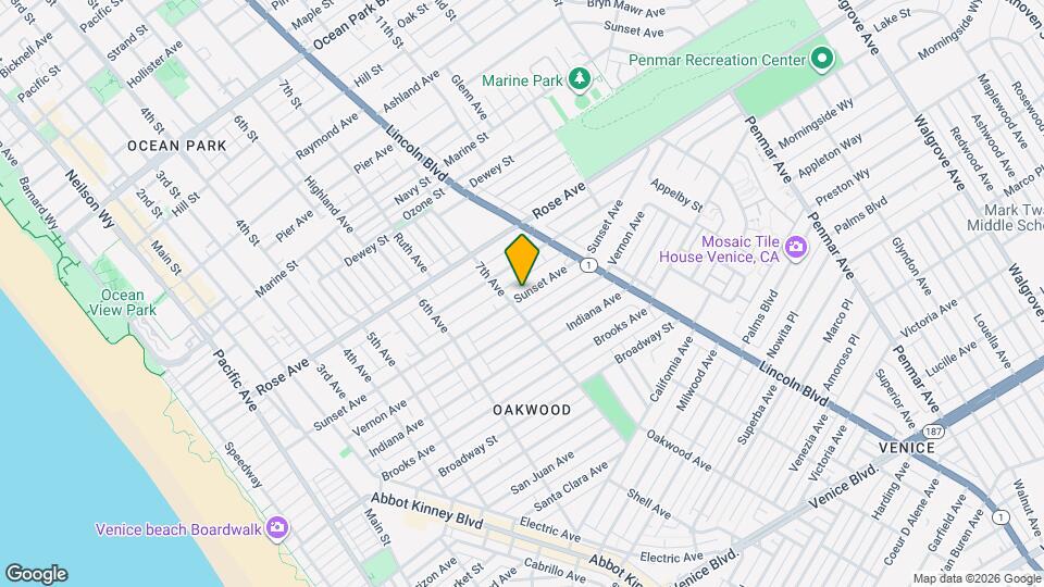 715 Sunset Ave Map and Location Details