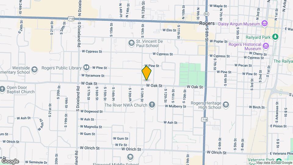 1205 W Oak St Map and Location Details