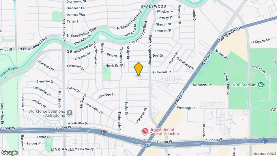 3243 N Pemberton Cir Dr Map and Location Details