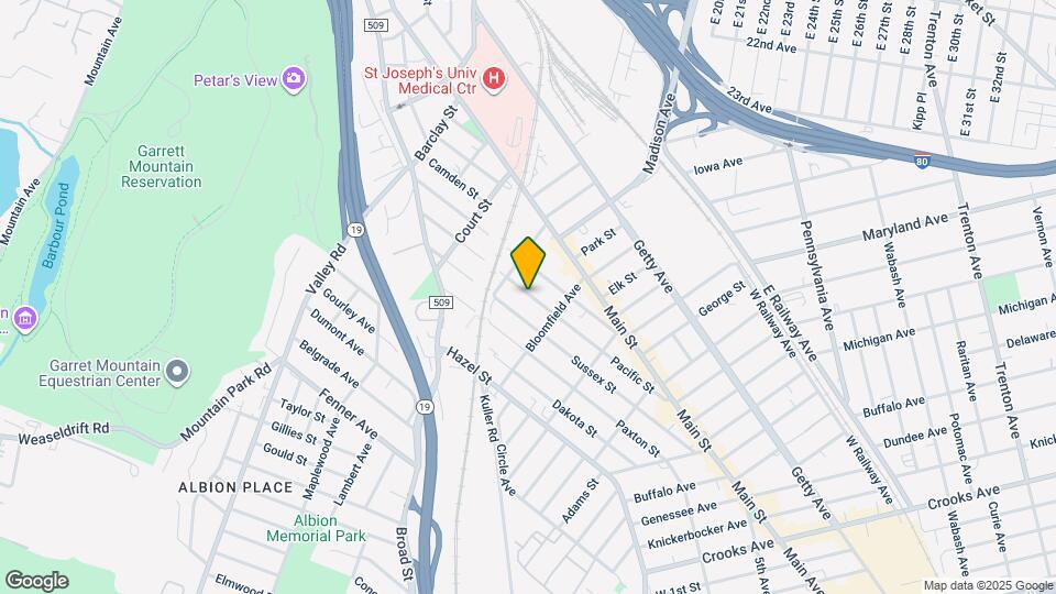 260-262 Pacific St Map and Location Details