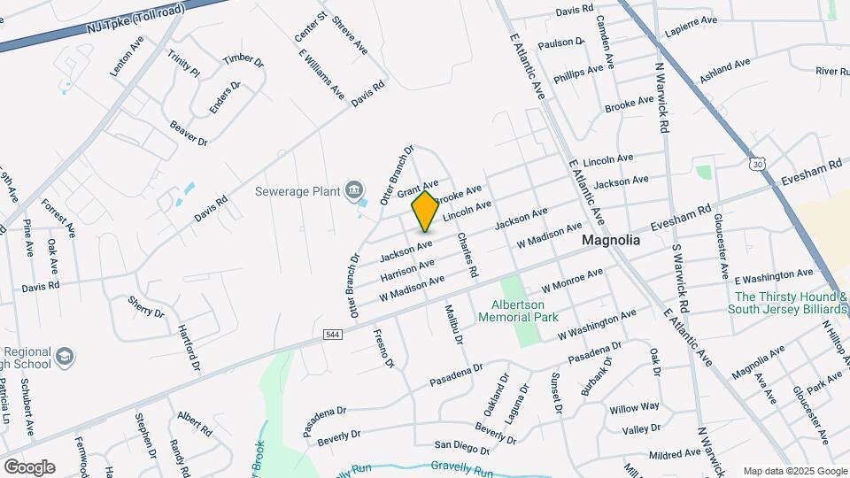 615 Jackson Ave Map and Location Details