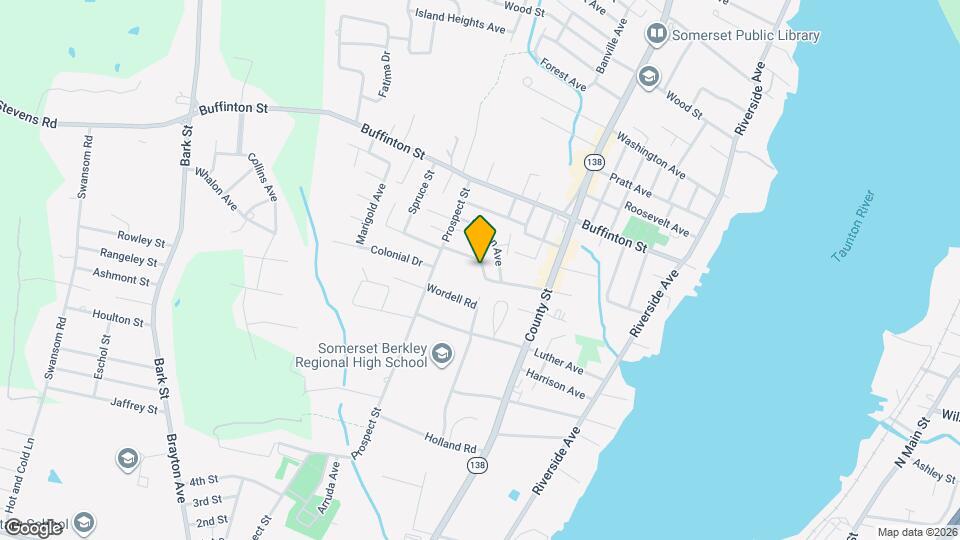 127 Shawomet Ave Map and Location Details