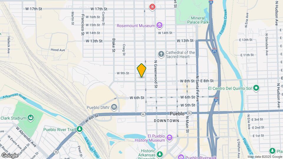 609 W 8th St Map and Location Details