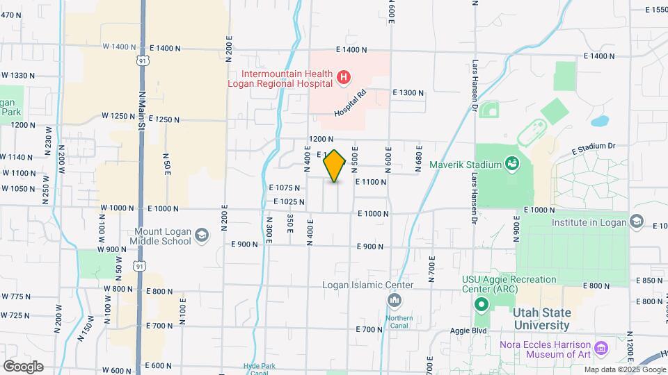 1071 Crescent Dr Map and Location Details
