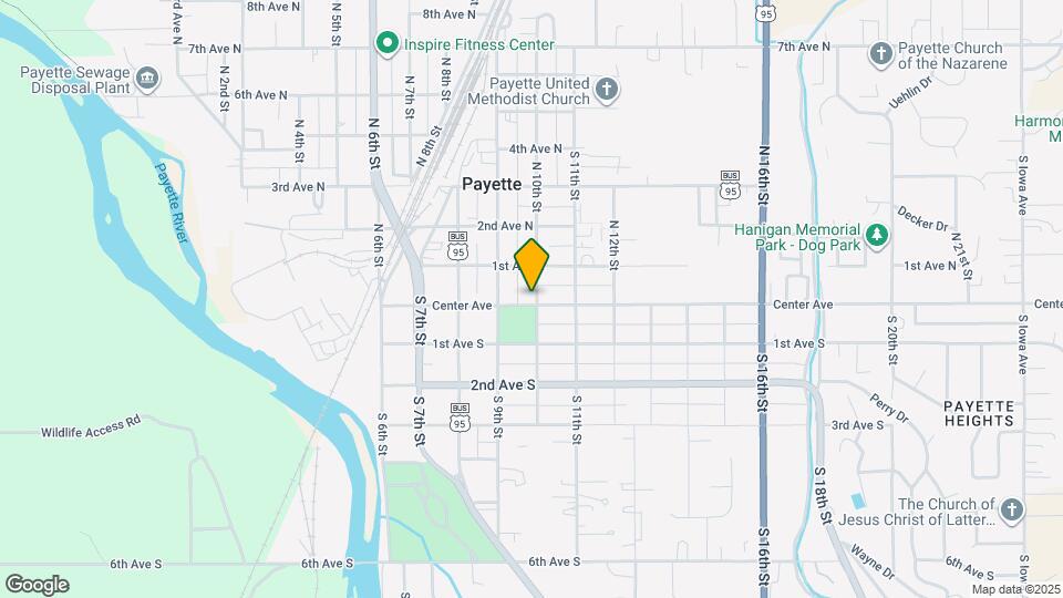 935 Center Ave, Unit Spacious Duplex Map and Location Details