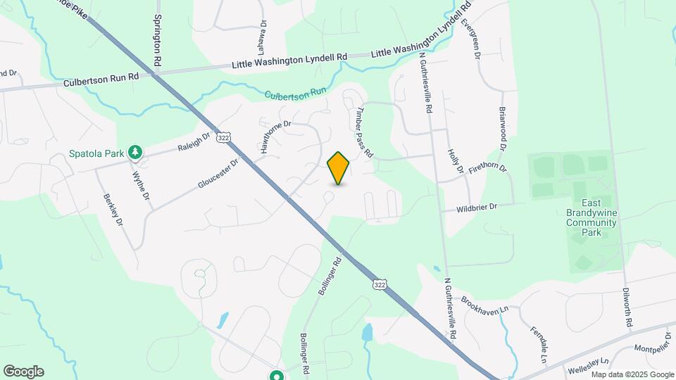 404 Pinebrooke Cir Map and Location Details