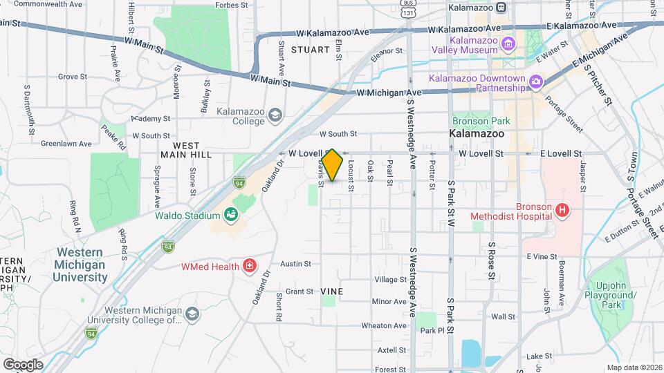 827 W Cedar St Map and Location Details