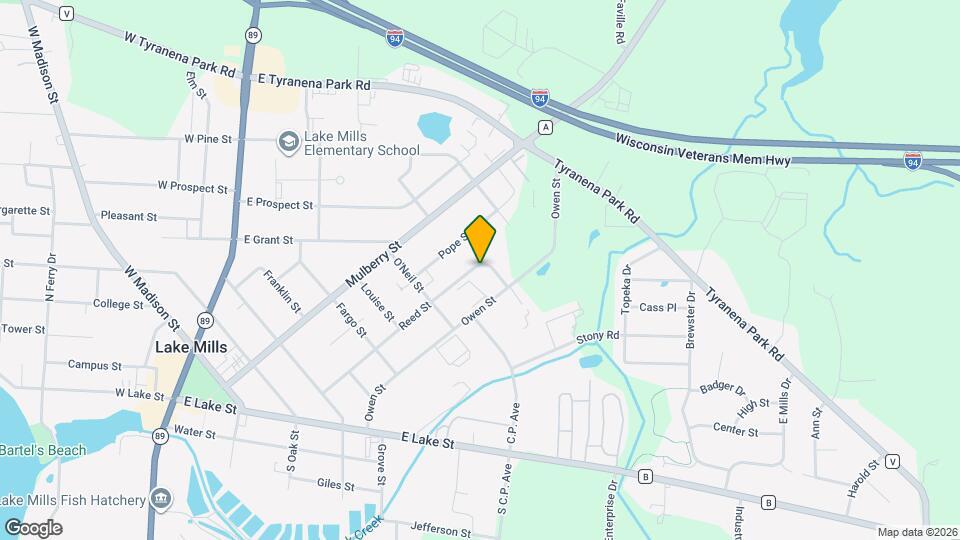 930 Reed St Apartments and Nearby Lake Mills Apartments For Rent Lake