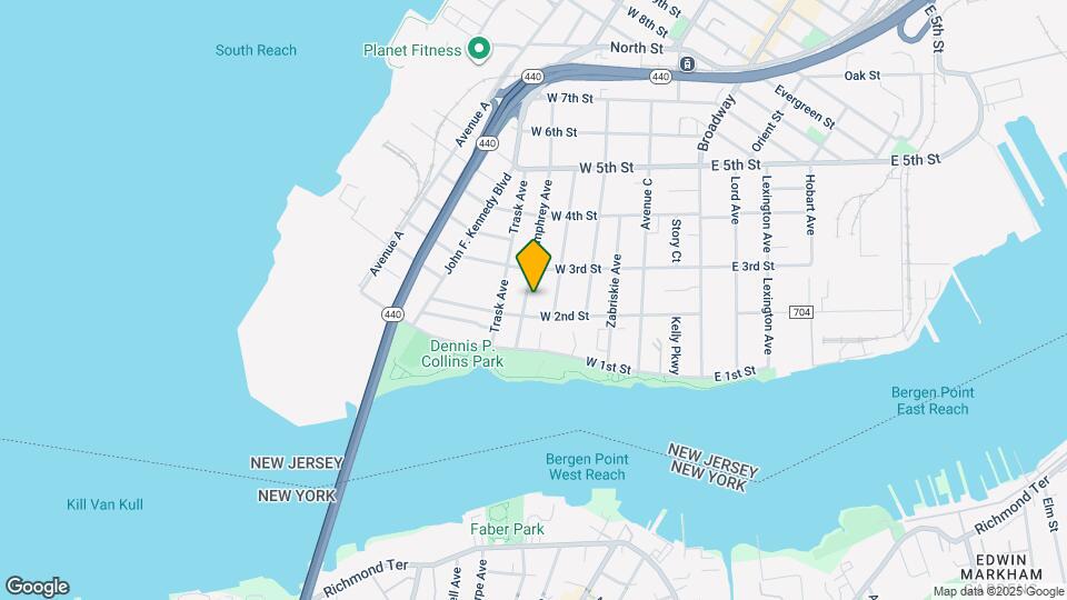 36 Humphrey Ave Map and Location Details