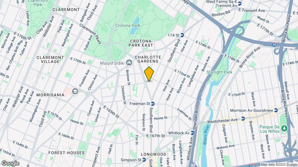 Louis Nine Boulevard Apartments Map and Location Details