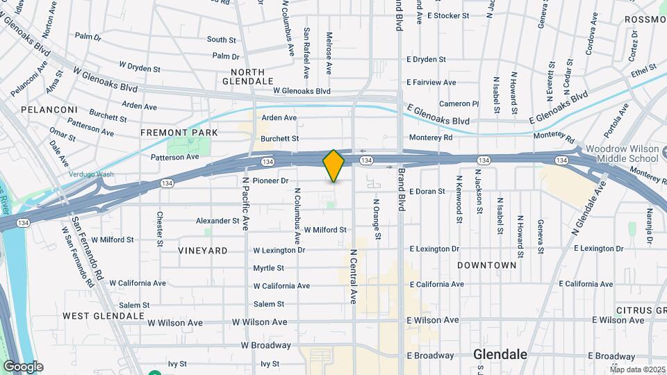 330 W Pioneer Dr Map and Location Details