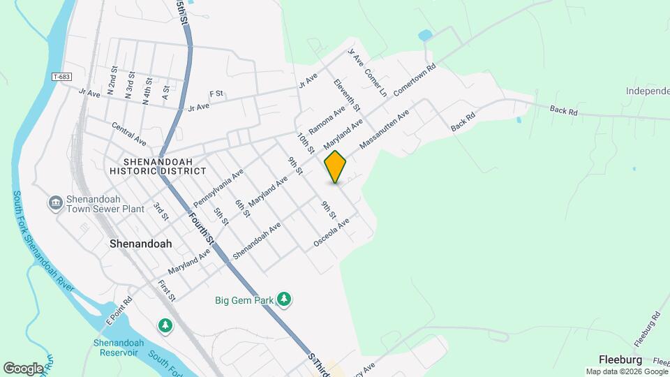 703 10th St Map and Location Details