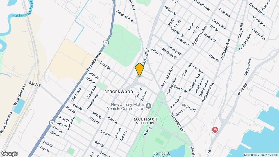 Ponciana Apartments: Contemporary Comfort and Affordable Luxury Map and Location Details