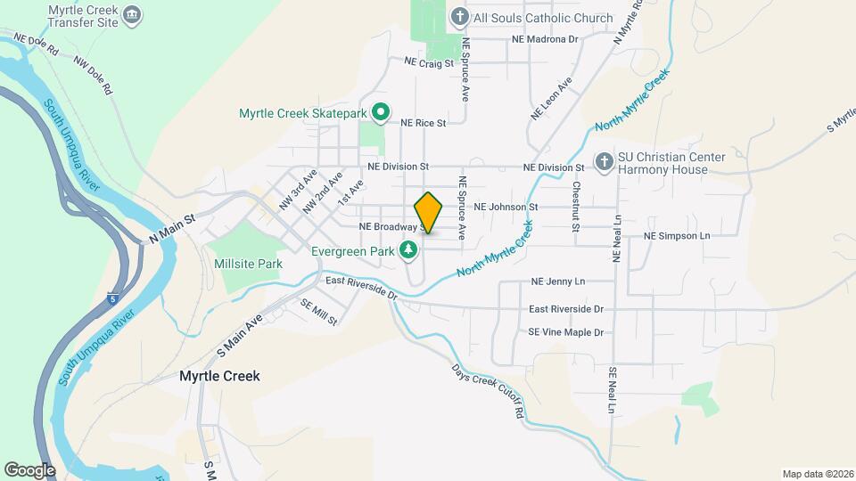 217 NE Cedar Ave Map and Location Details