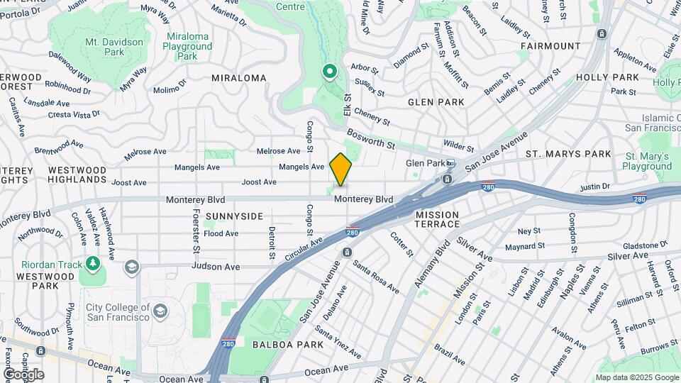218 Monterey Blvd Map and Location Details