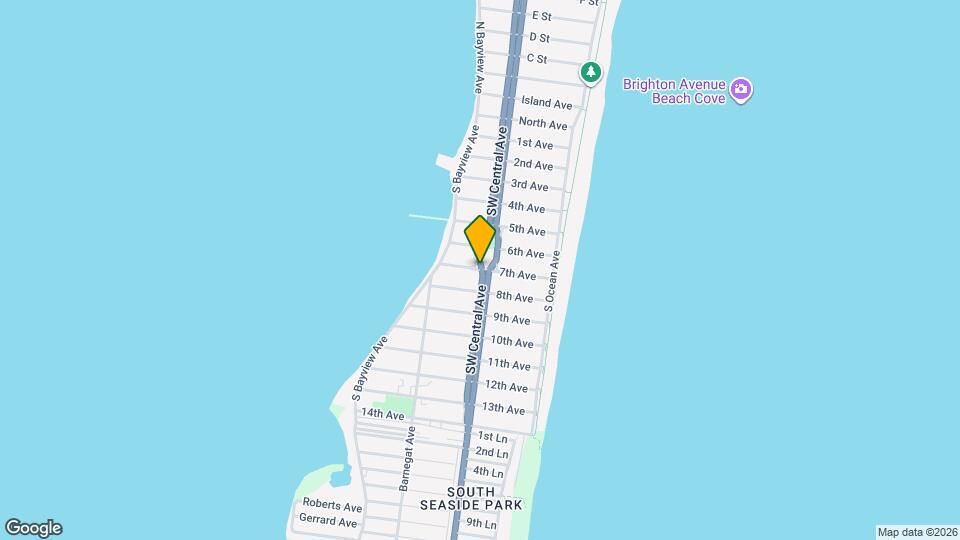 703 SW Central Ave Map and Location Details