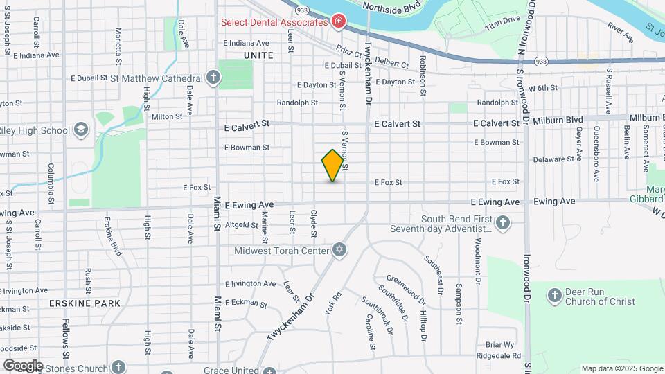 1402 E Fox St Map and Location Details