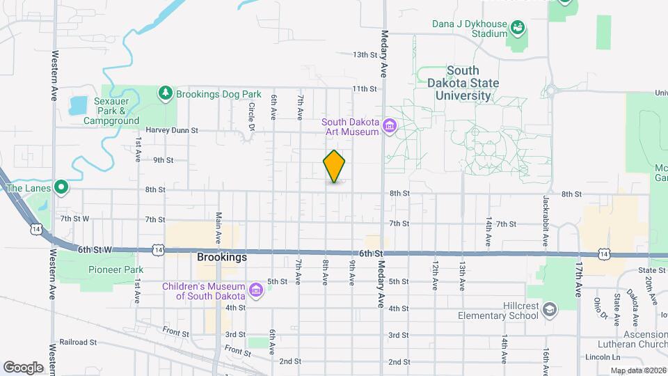 807 8th St Map and Location Details